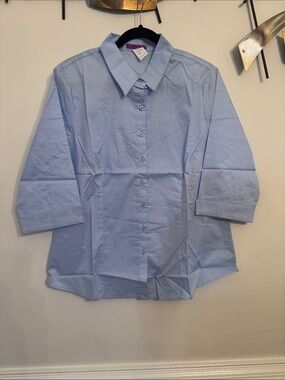 Women’s Light Blue Button-Up Shirt - Classic Collar